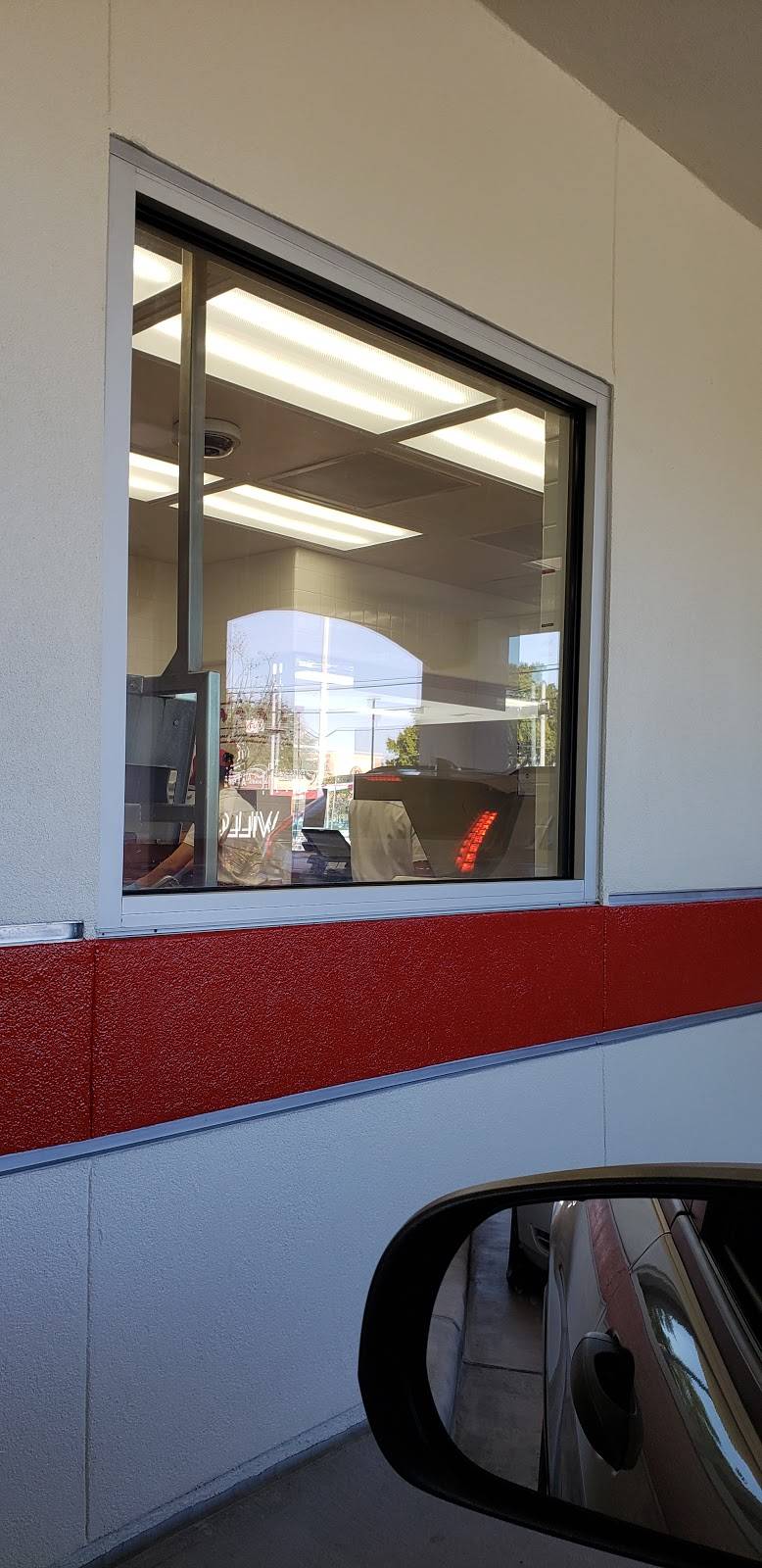 In-N-Out Burger | restaurant | 7611 Farm to Market 1960 Rd W, Houston, TX 77070, USA | 8007861000 OR +1 800-786-1000