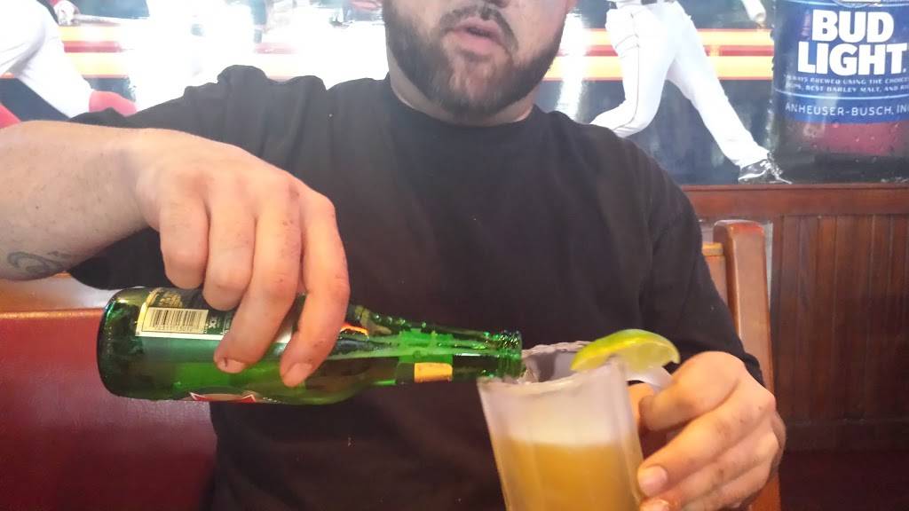 Wingstop | restaurant | 12620 Woodforest Blvd #470, Houston, TX 77015, USA | 7134535200 OR +1 713-453-5200