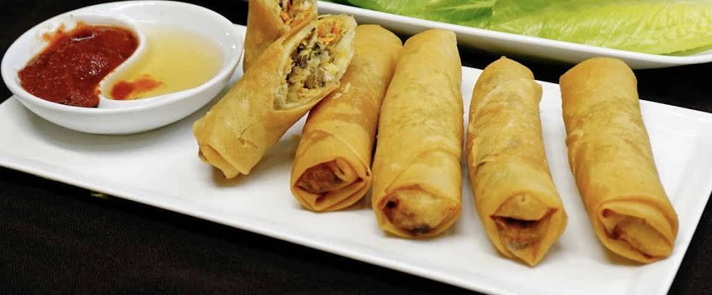 Wangs Buffet | restaurant | 1114 Oak Harbor Rd, Fremont, OH 43420, USA | 4193320898 OR +1 419-332-0898