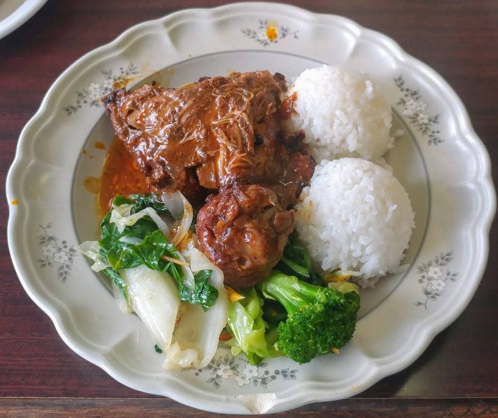 Mums Fish & Chips Teriyaki | restaurant | 4217 Wheaton Way, Bremerton, WA 98310, USA | 3608131933 OR +1 360-813-1933