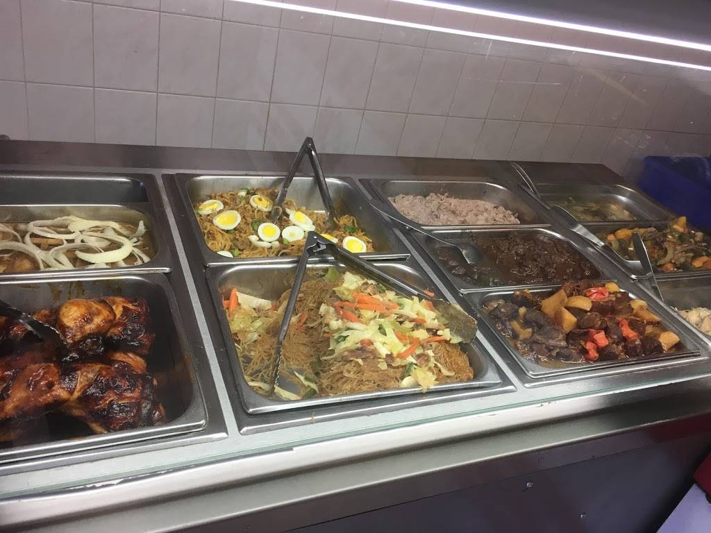 Chester Fried Chicken Express | restaurant | 23 Howard St, Toronto, ON M4X 1J6, Canada | 4169613025 OR +1 416-961-3025