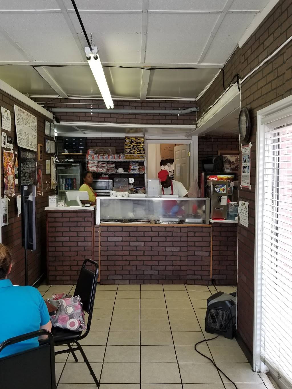 Dawg Gone Good BBQ | restaurant | 224 W Hancock Ave, Athens, GA 30601, USA | 7066139799 OR +1 706-613-9799