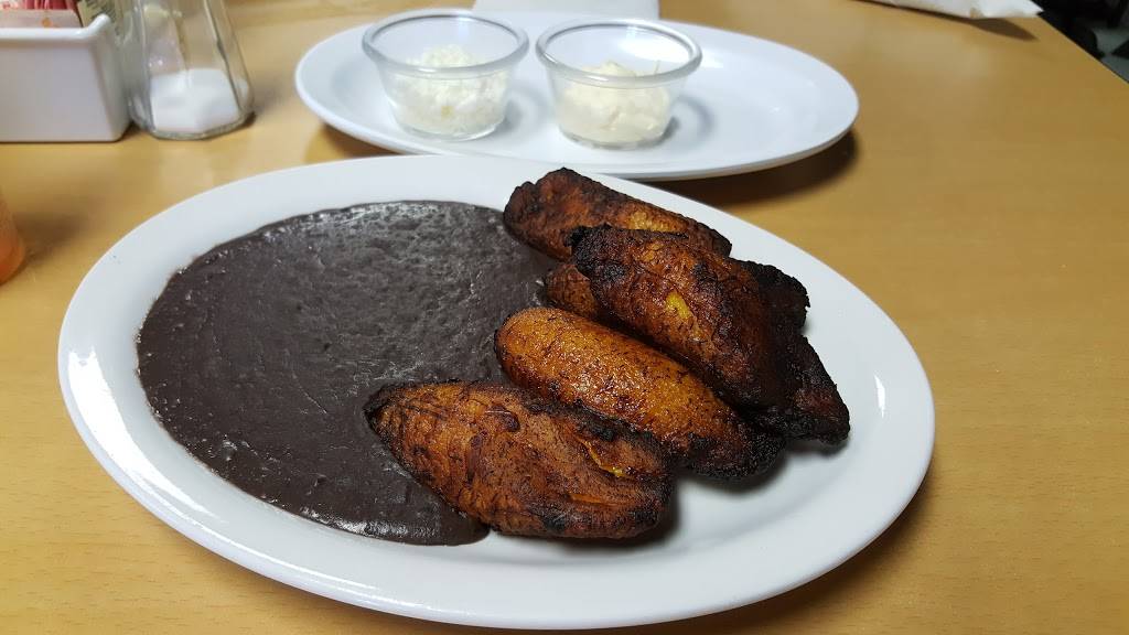 Sabrosura Mexican And Cuban Restaurant | restaurant | 782 Washington Ave, Memphis, TN 38105, USA | 9014218180 OR +1 901-421-8180