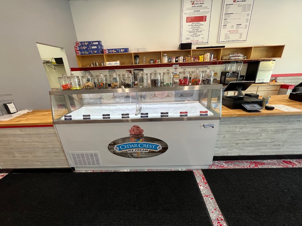 Porky’s Ribs & Shakes | restaurant | 2450 Velp Ave, Green Bay, WI 54303, USA | 9207704106 OR +1 920-770-4106