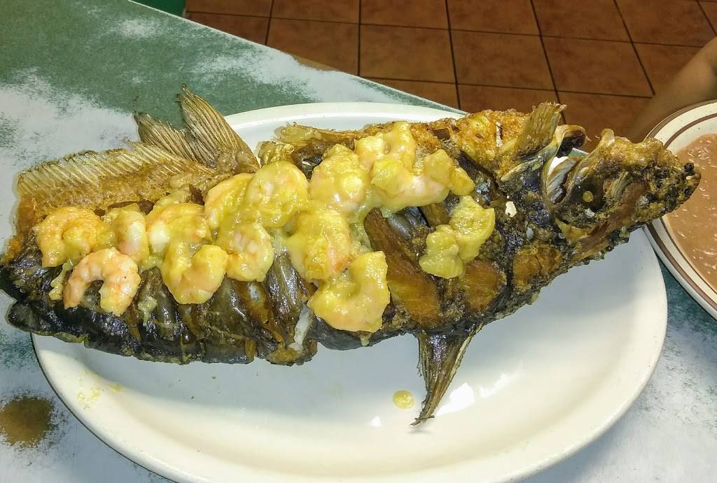 Mariscos Mi Puerto Vallarta | restaurant | 2401 White Ln H, Bakersfield, CA 93304, USA | 6618343606 OR +1 661-834-3606