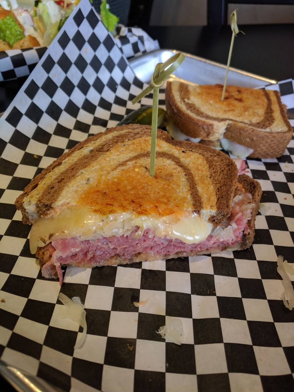 Nics | restaurant | 6256 Skyway Rd, Paradise, CA 95969, USA | 5304139422 OR +1 530-413-9422