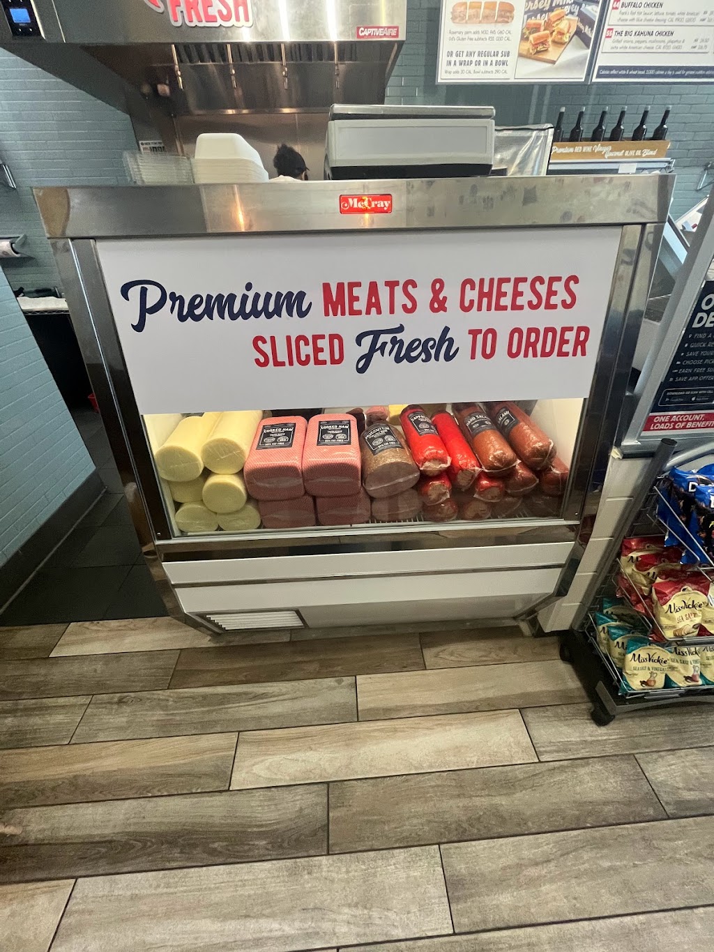 Jersey Mikes Subs | restaurant | 4200 Florin Rd Suite B, Sacramento, CA 95823, USA | 9165203433 OR +1 916-520-3433