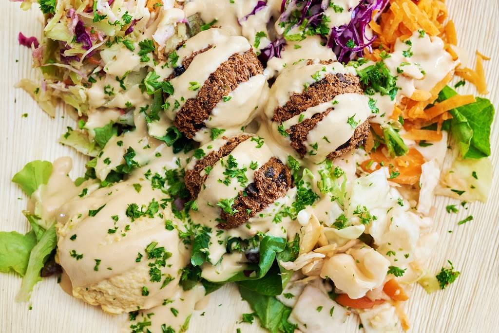 Hearty Eats | restaurant | 24 Bridge St, Shelburne Falls, MA 01370, USA | 4136256460 OR +1 413-625-6460