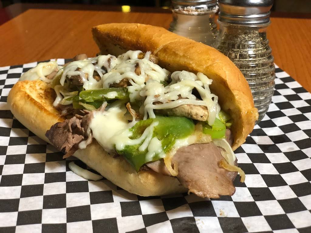 Cross Street Grill | restaurant | 151 N Joliet St, Joliet, IL 60432, USA | 8157407800 OR +1 815-740-7800