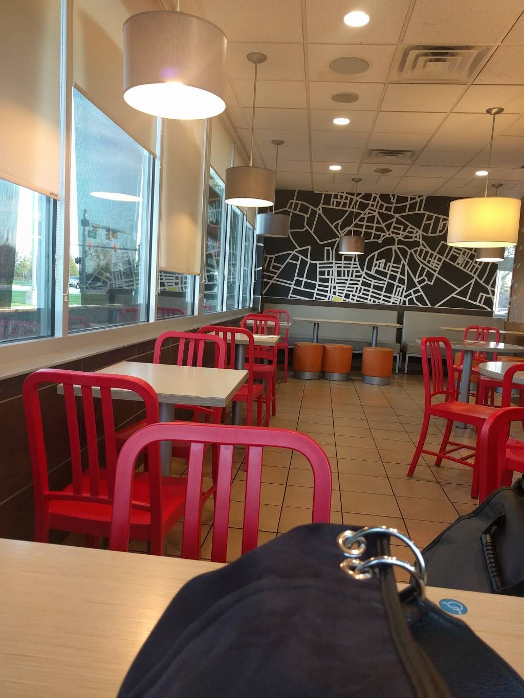 McDonalds | cafe | 5296 S 9th St, Kalamazoo, MI 49009, USA | 2693534487 OR +1 269-353-4487