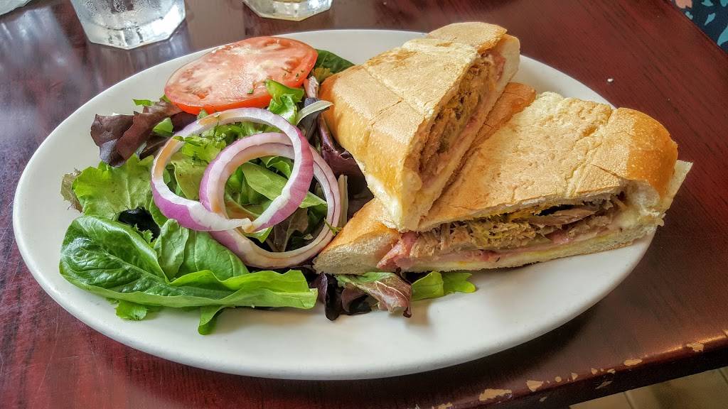 Soul de Cuba Cafe | restaurant | 283 Crown St, New Haven, CT 06511, USA | 2034982822 OR +1 203-498-2822