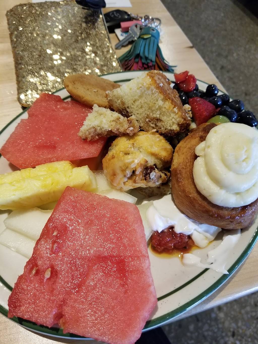 Mirabellas Table | restaurant | 4200 S 48th St #10, Rogers, AR 72758, USA | 4798996190 OR +1 479-899-6190