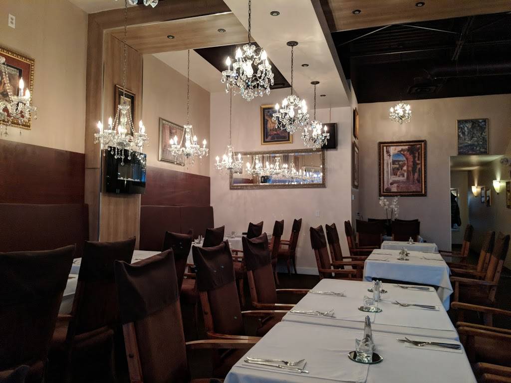 Duna Bistro | restaurant | 2130 Robertson Rd, Nepean, ON K2H 5Z1, Canada | 6138088346 OR +1 613-808-8346