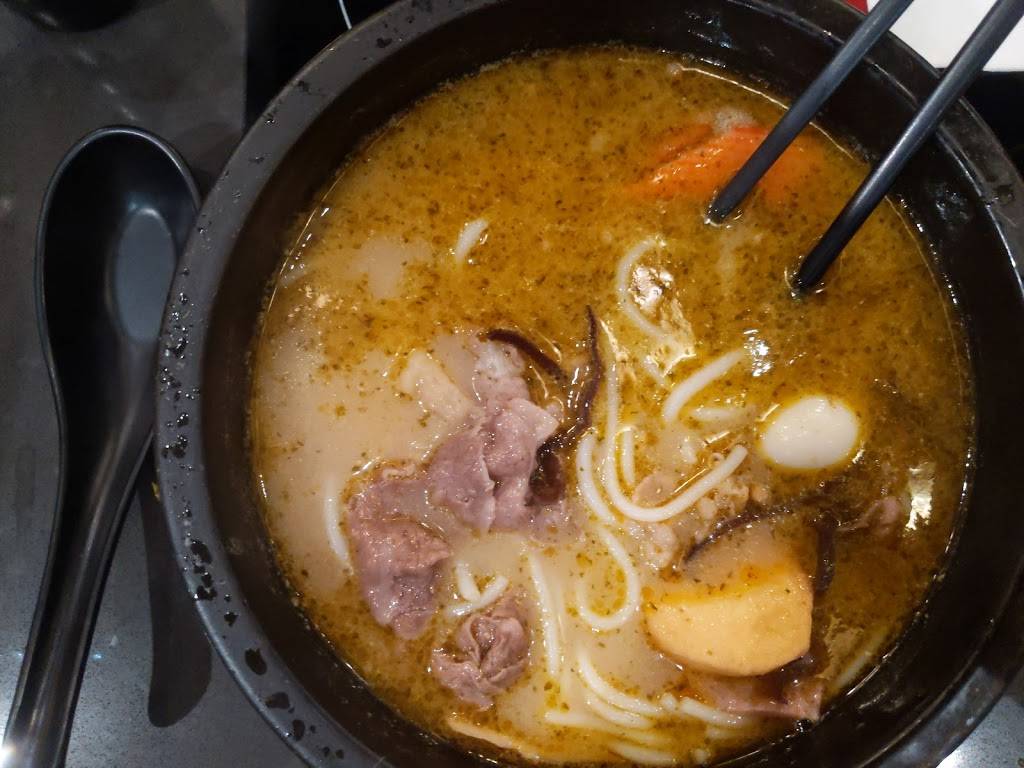 Morals Village Hot Pot | restaurant | Ottawa Airport, 3987 Riverside Dr Unit 1, Ottawa, ON K1V 1H7, Canada | 6137366503 OR +1 613-736-6503