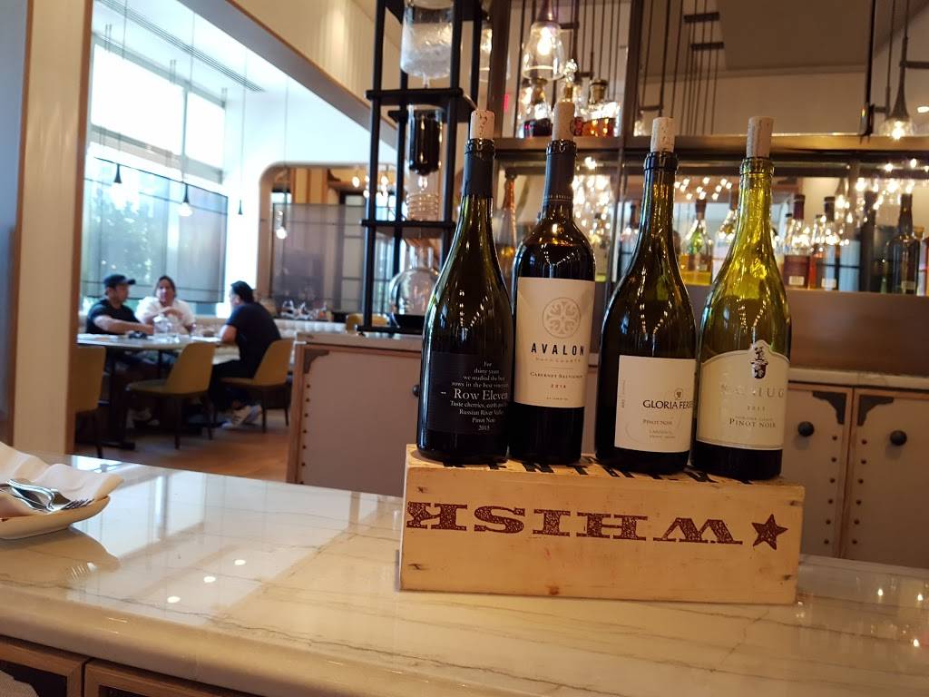 Edge Steak & Bar | night club | Four Seasons Hotel, 1435 Brickell Ave, Miami, FL 33131, USA | 3053813190 OR +1 305-381-3190