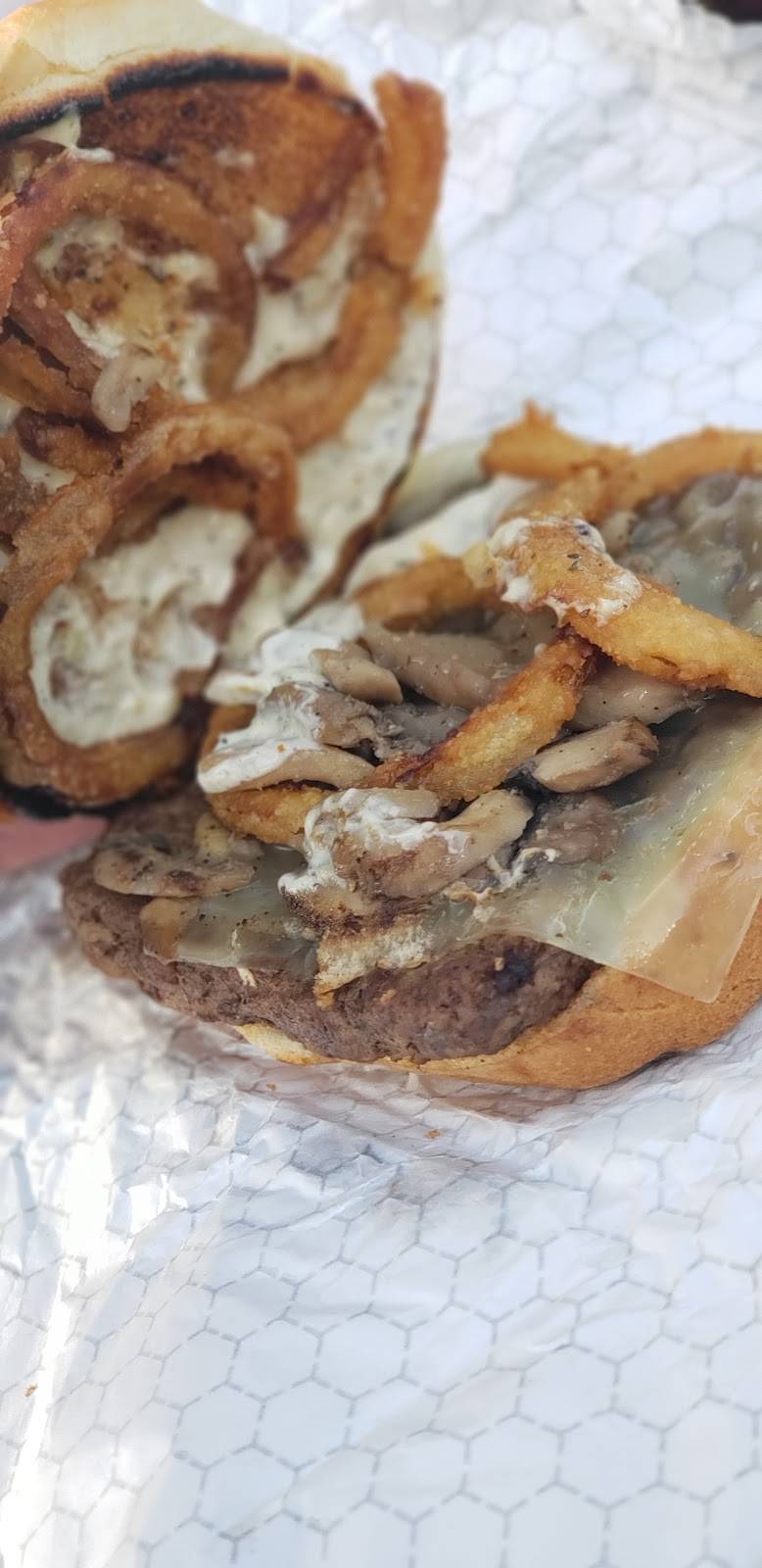 Wendys | restaurant | 811 Young St, Tonawanda, NY 14150, USA | 7166932578 OR +1 716-693-2578