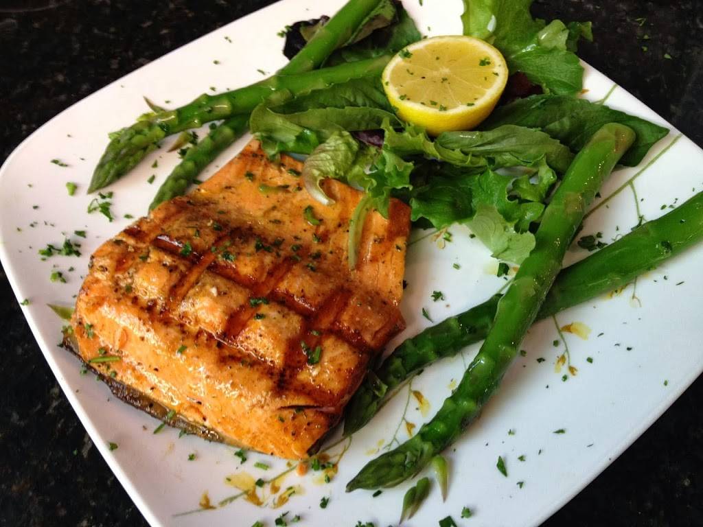 Seafood World Seafood And Steak Buffet | restaurant | 411 N Kings Hwy, Myrtle Beach, SC 29577, USA | 8436267896 OR +1 843-626-7896