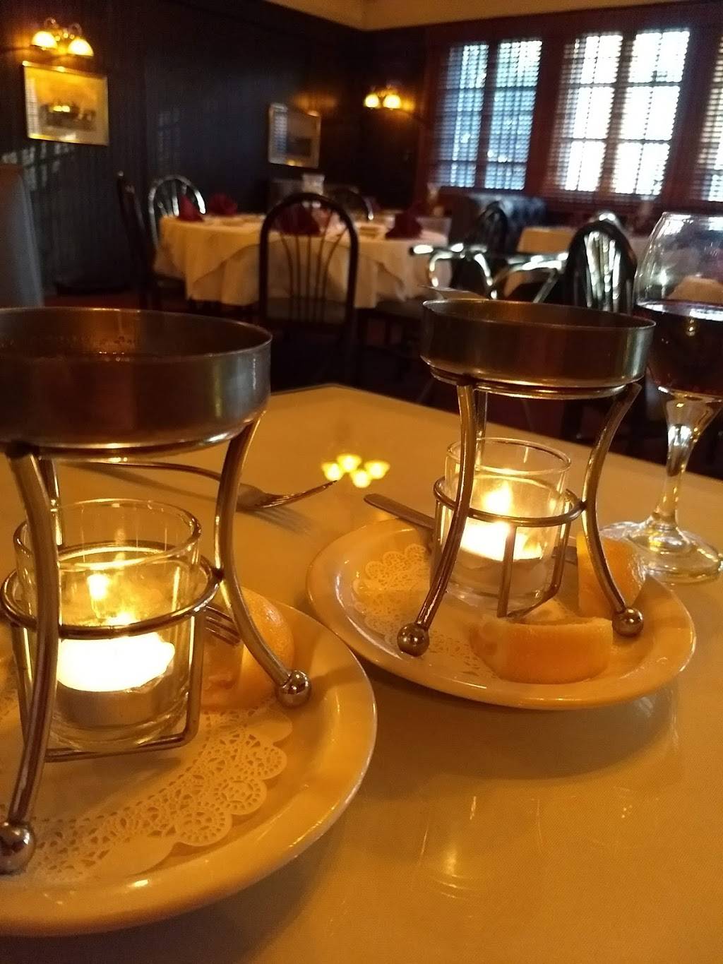 Hudson Harbor Steak & Seafood | restaurant | 351 Broadway, Albany, NY 12207, USA | 5184265000 OR +1 518-426-5000