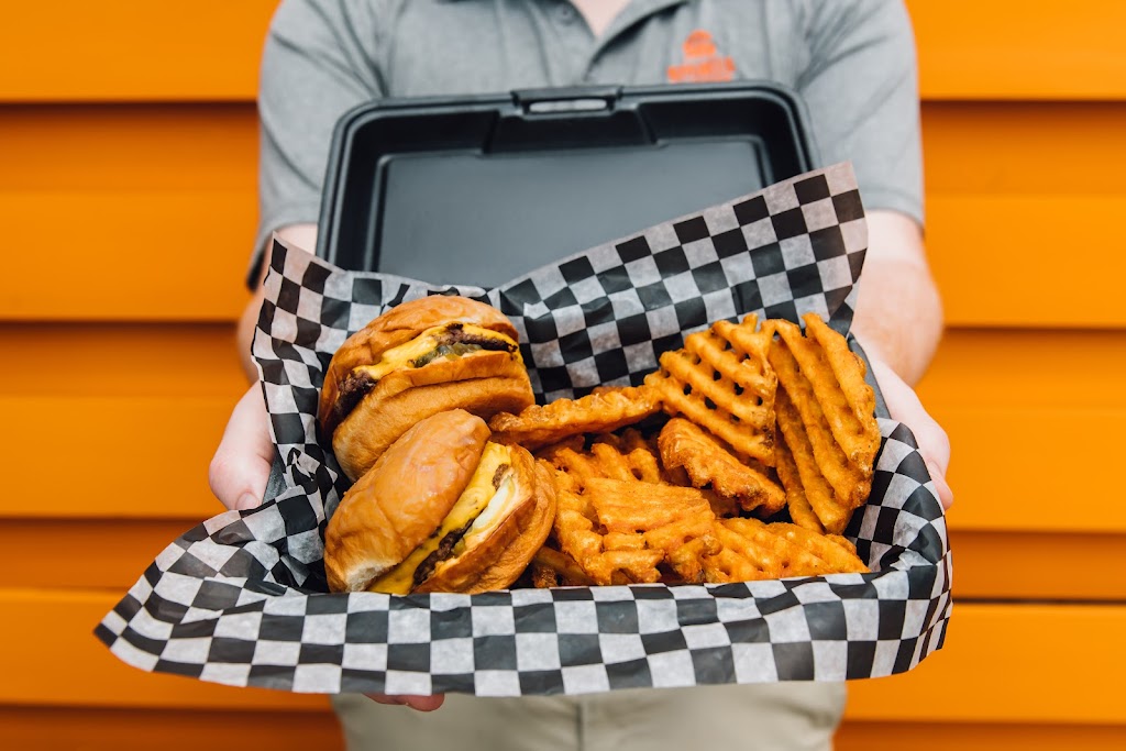 Smalls Sliders | restaurant | 6005 Youree Dr, Shreveport, LA 71105, USA | 3183003890 OR +1 318-300-3890