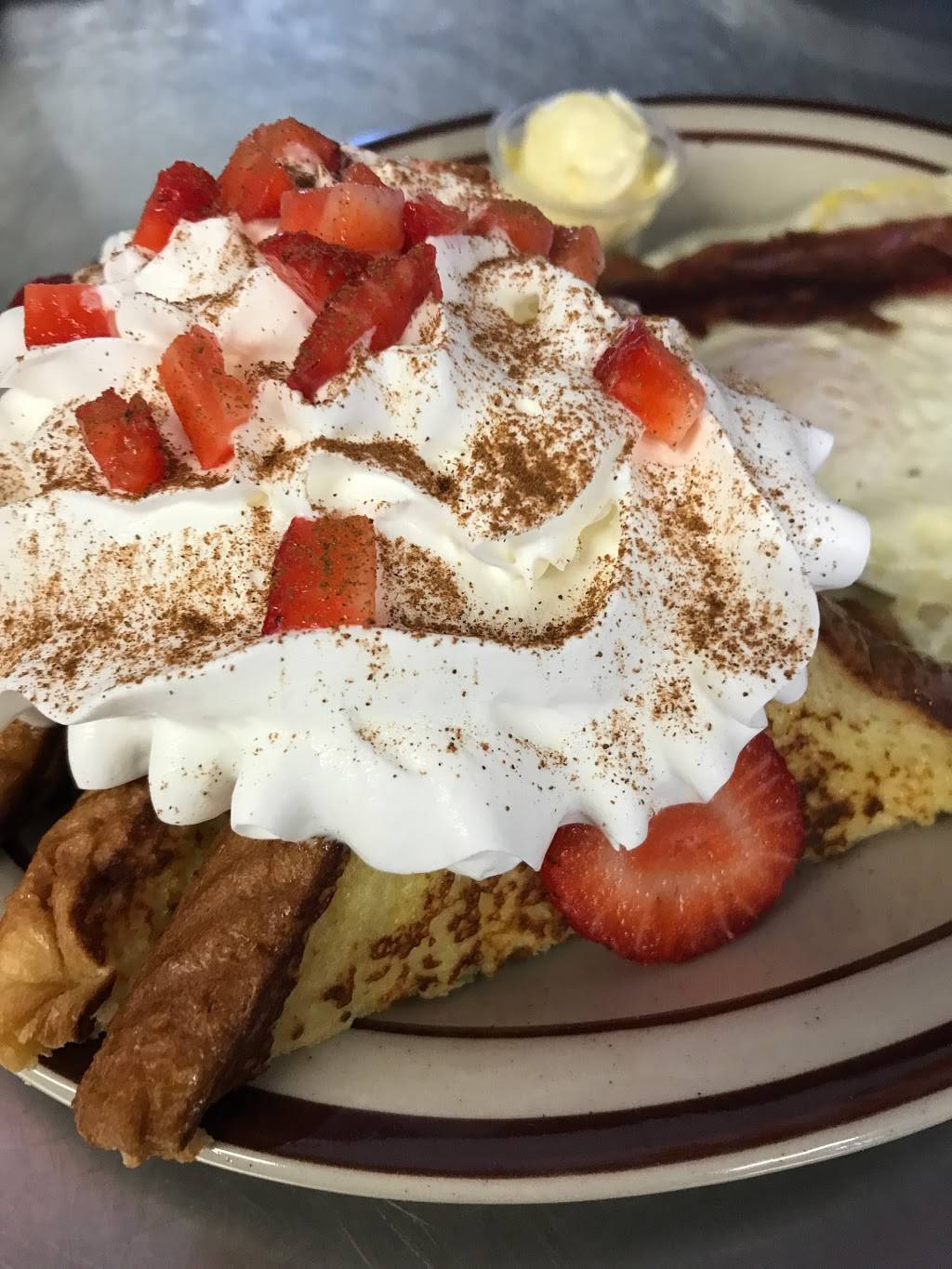 Bellflower Diner | restaurant | 17018 Bellflower Blvd, Bellflower, CA 90706, USA | 5628660533 OR +1 562-866-0533