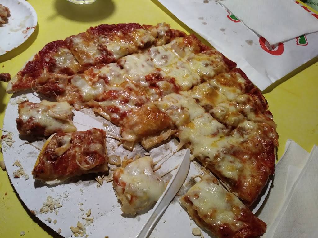 Riverside Pizzeria | restaurant | 98 E Genesee St, Iron River, MI 49935, USA | 9062659944 OR +1 906-265-9944