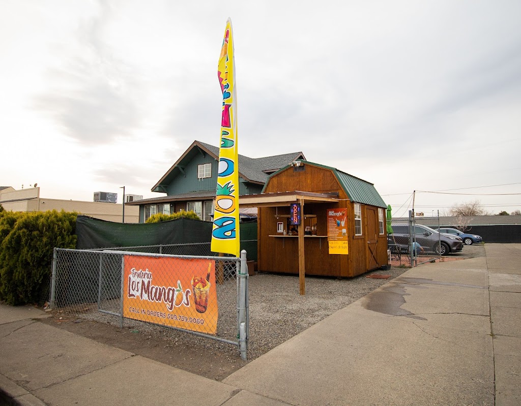 Fruteria los mangos | restaurant | 309 S Elm St, Toppenish, WA 98948, USA | 5097590060 OR +1 509-759-0060