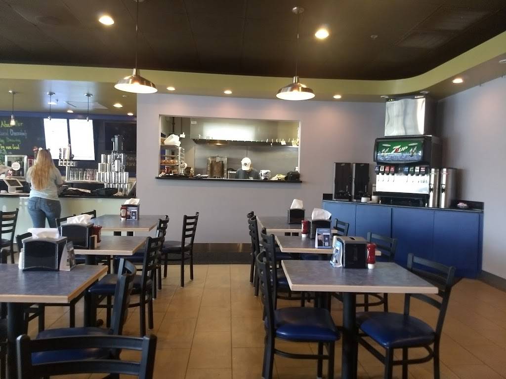 Blakes Steaks Sandwich Shop | restaurant | 700 University Dr E C, College Station, TX 77840, USA | 9796767885 OR +1 979-676-7885