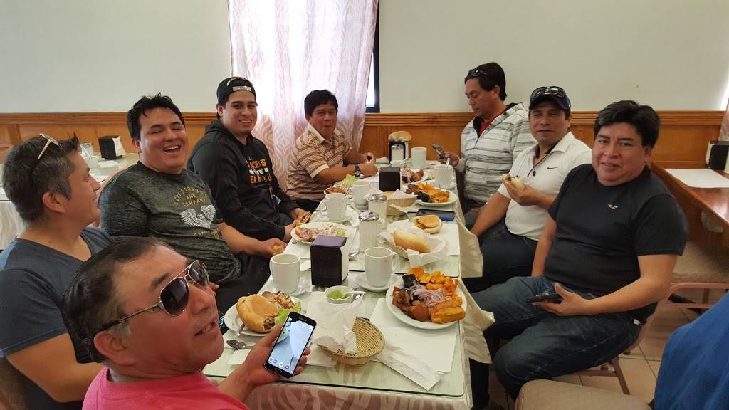 La Esquina Del Buen Gusto | restaurant | 4114 Palisade Ave, Union City, NJ 07087, USA | 2013920112 OR +1 201-392-0112