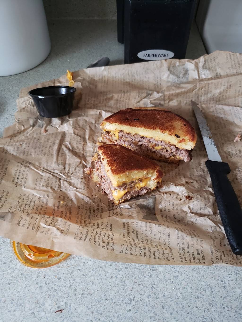 Wayback Burgers | restaurant | 645 S Bay Rd, Dover, DE 19901, USA | 3026785678 OR +1 302-678-5678