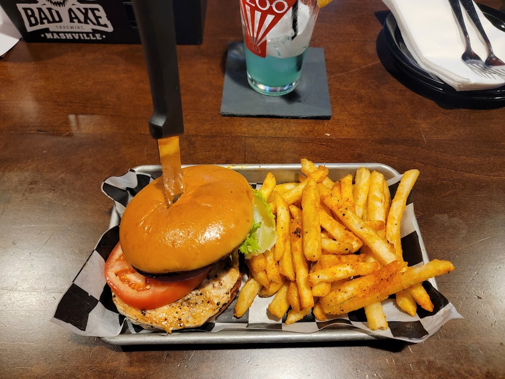 Blu Ox Restaurant and Bar at Bad Axe Throwing | restaurant | 652 Fogg St, Nashville, TN 37203, USA | 6292036158 OR +1 629-203-6158