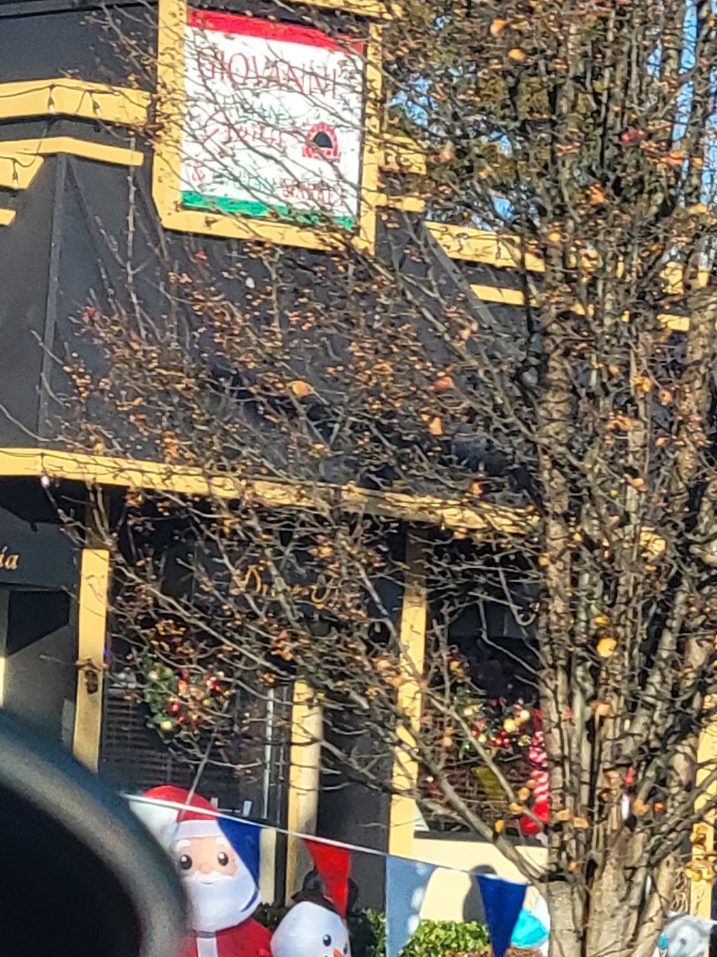 Giovannis Brick Oven Express Italian Market | meal delivery | 233 W Schuylkill Rd, Pottstown, PA 19465, USA | 6107053400 OR +1 610-705-3400