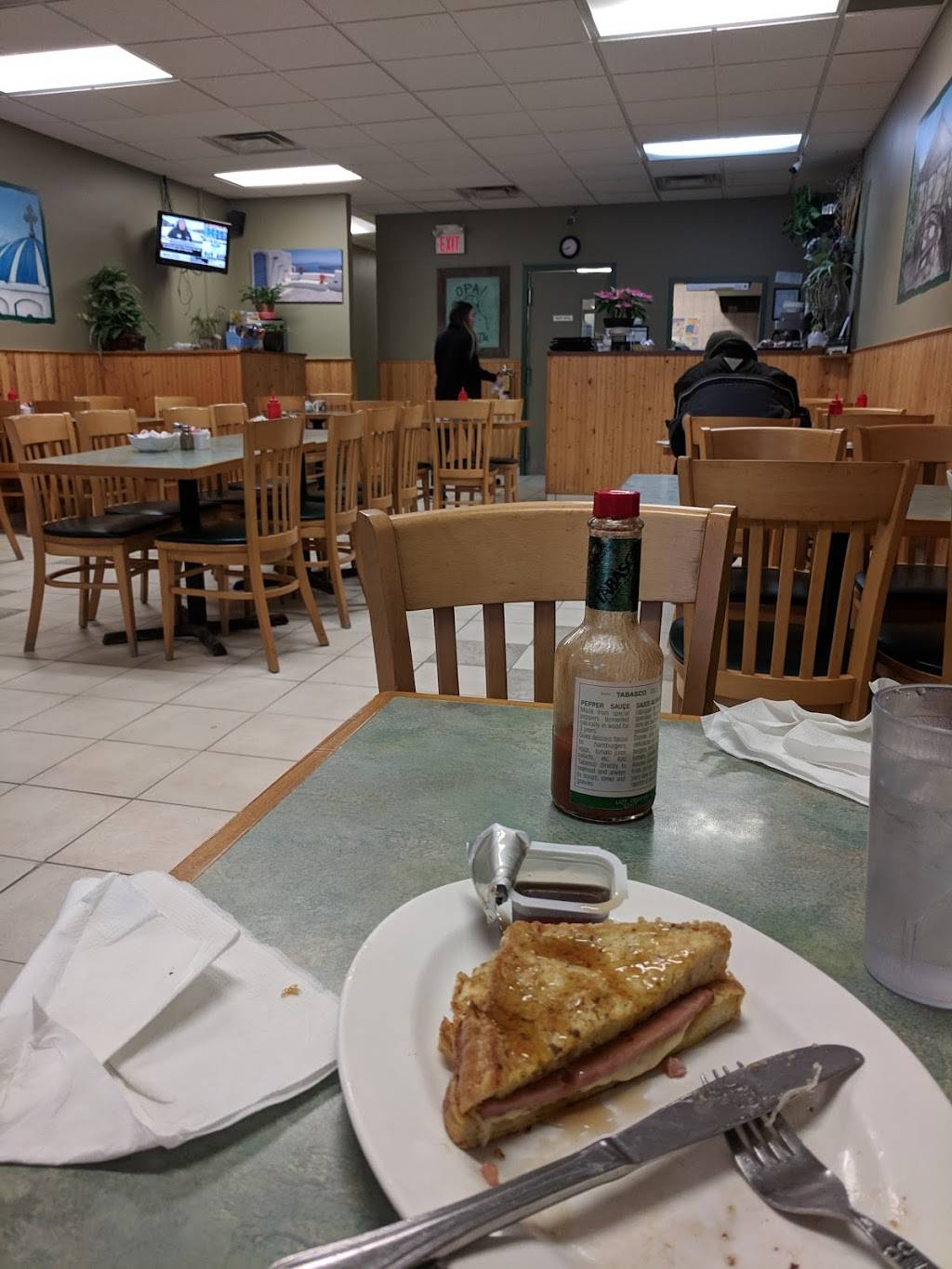 Little Ds Family Restaurant | restaurant | 165 Wellington St W, Barrie, ON L4N 1L7, Canada | 7058122215 OR +1 705-812-2215