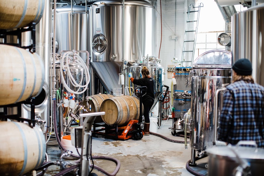 Lamplighter Brewing Co. | cafe | 284 Broadway, Cambridge, MA 02139, USA | 6179450450 OR +1 617-945-0450