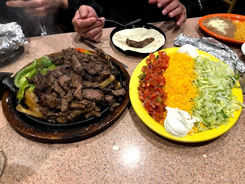 Joses Bar and Grill | restaurant | 1032 E Henri De Tonti Blvd, Springdale, AR 72762, USA | 4797509055 OR +1 479-750-9055