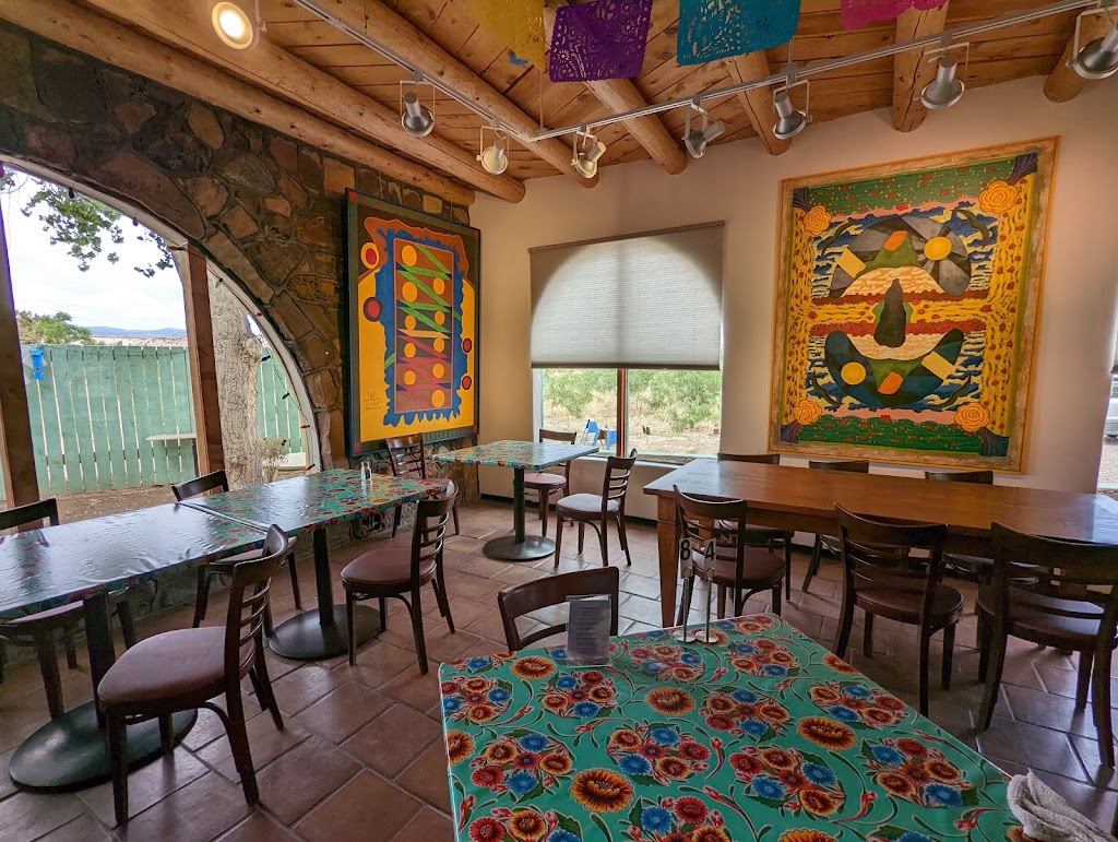 Cafe Sierra Negra | restaurant | 20968 US-84, Abiquiu, NM 87510, USA | 5056850086 OR +1 505-685-0086