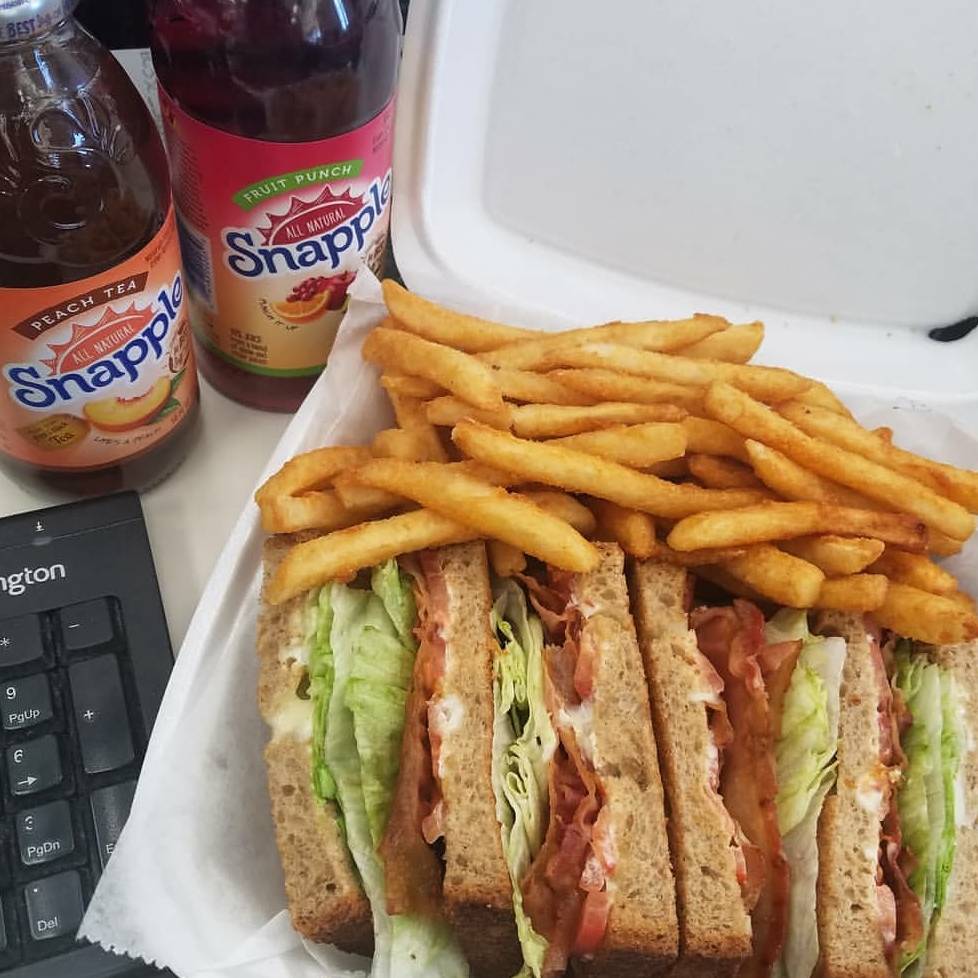 VIP Pizza & Pasta | restaurant | 471 E Uwchlan Ave, Chester Springs, PA 19425, USA | 6105946666 OR +1 610-594-6666