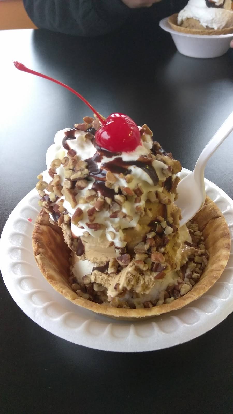 Delicias Jalisco | restaurant | 2201 S Sherman Dr, Indianapolis, IN 46203, USA | 3177875180 OR +1 317-787-5180