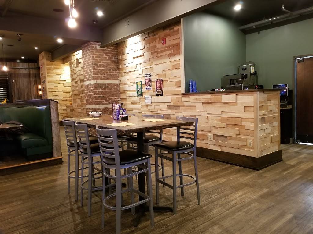 The Brew Kettle Amherst | restaurant | 300 Church St, Amherst, OH 44001, USA | 4409842739 OR +1 440-984-2739