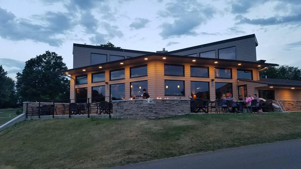 Bistro on the Greens | restaurant | 299 W Johnson Rd, La Porte, IN 46350, USA | 2195757272 OR +1 219-575-7272