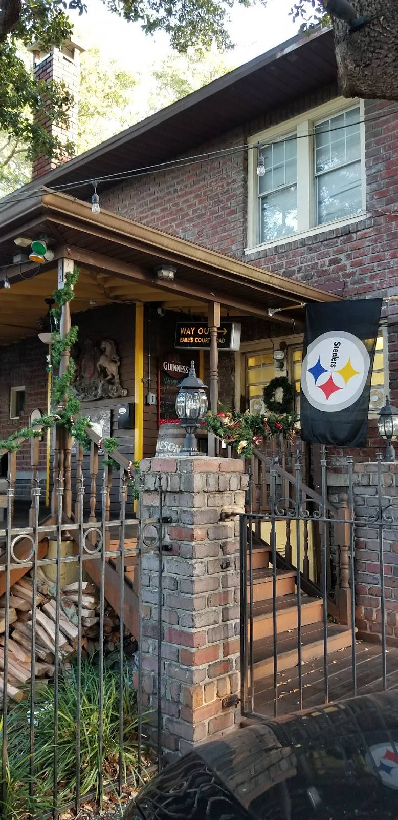 Three Birds Tavern | restaurant | 1492 4th St N, St. Petersburg, FL 33701, USA | 7278952049 OR +1 727-895-2049