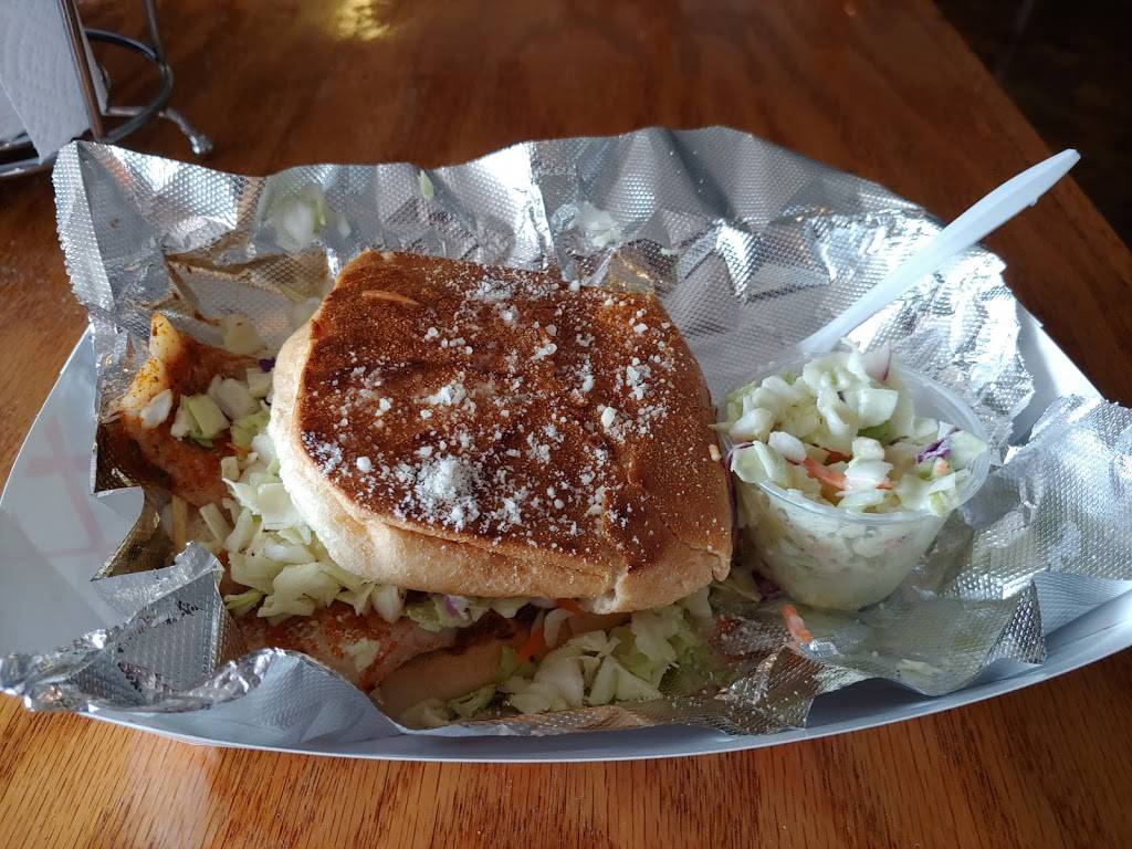 Groupers IRB | restaurant | 1401 Gulf Blvd, Indian Rocks Beach, FL 33785, USA | 7272664276 OR +1 727-266-4276