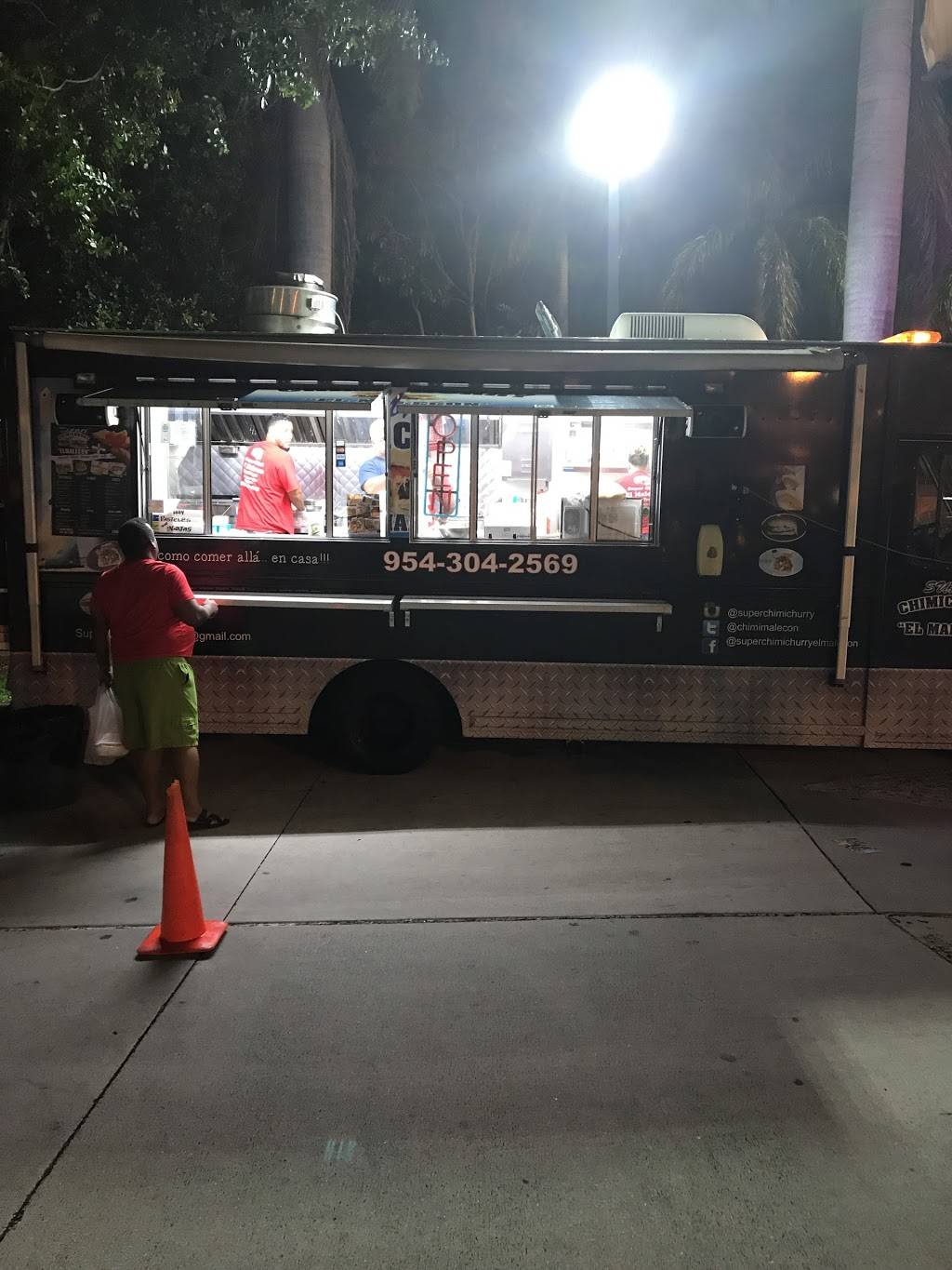 Super chimichurry el malecon | restaurant | 5911 Pembroke Rd, Hollywood, FL 33023, USA | 9543042569 OR +1 954-304-2569