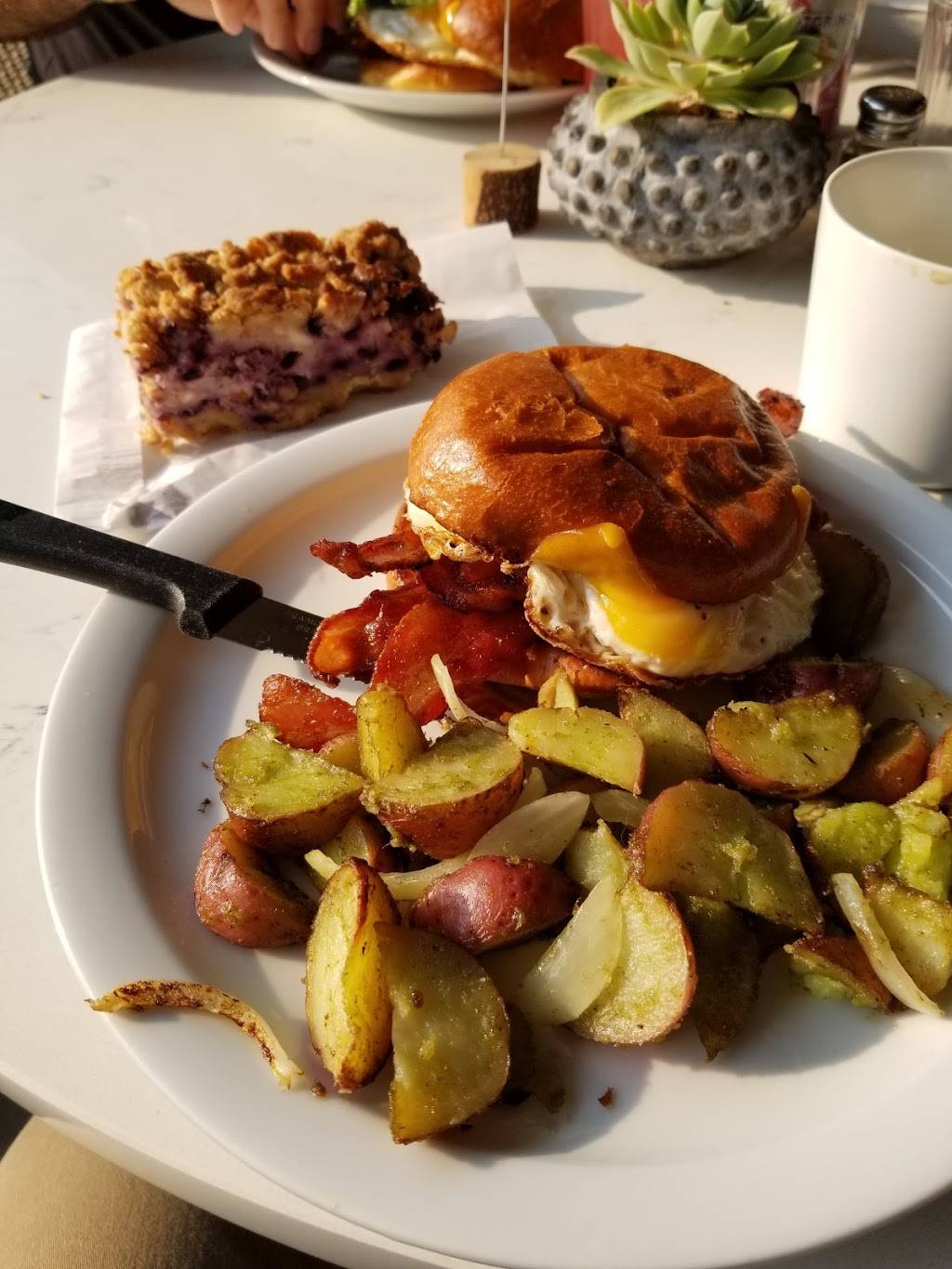 Kitchen In The Canyon | cafe | 845 Laguna Canyon Rd, Laguna Beach, CA 92651, USA | 9497155388 OR +1 949-715-5388