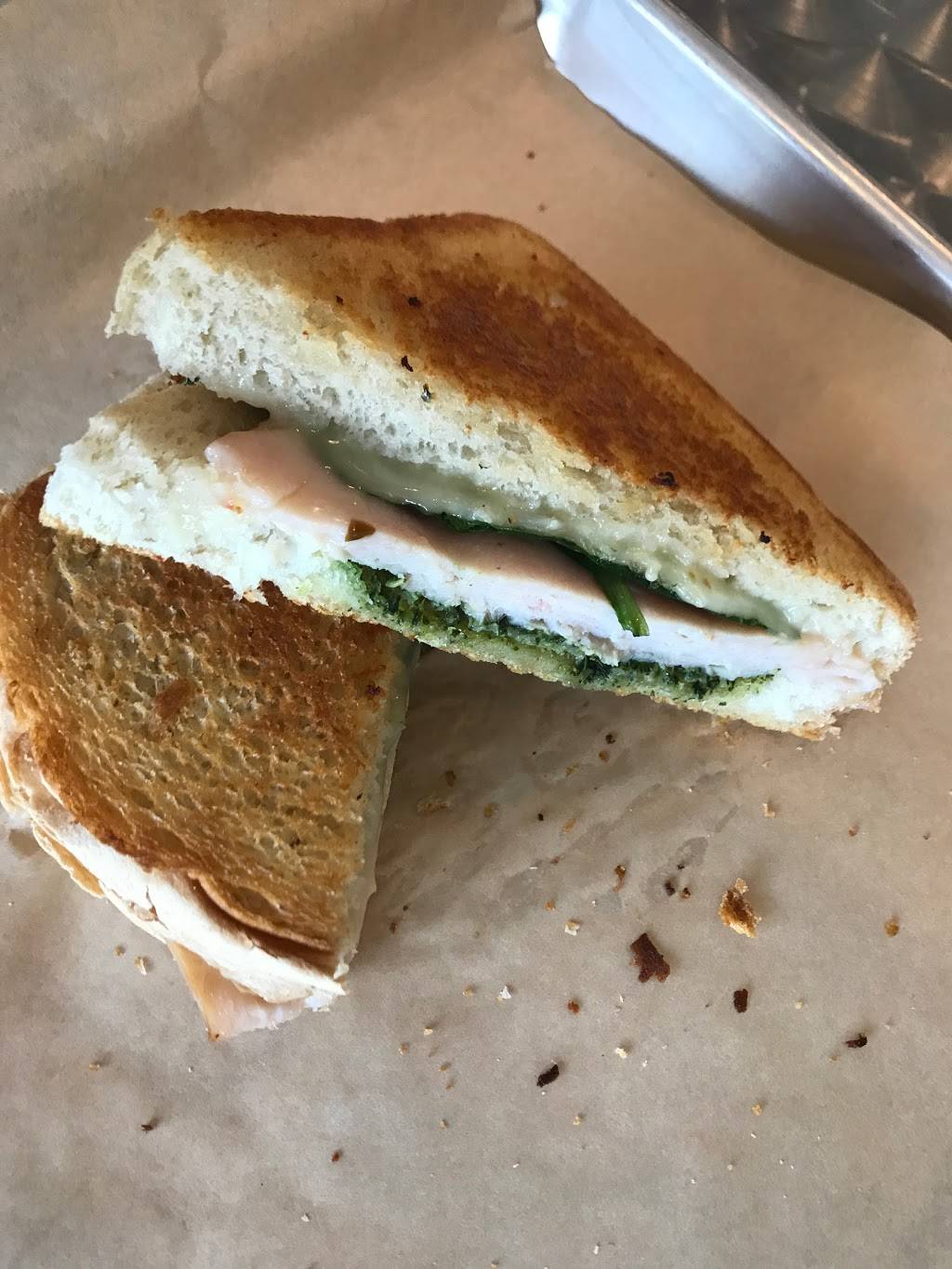 Soup Peddler Real Food & Juice Bar | restaurant | 4631 Airport Blvd #130, Austin, TX 78751, USA | 5124447687 OR +1 512-444-7687