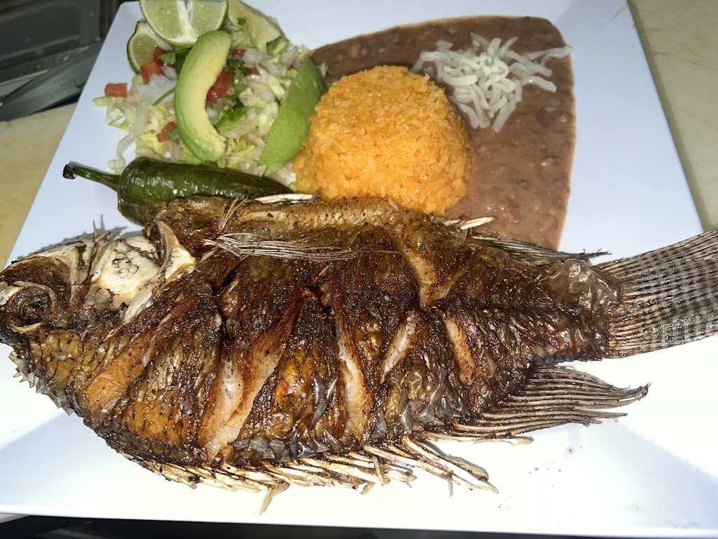 La Perla | restaurant | 5024 Blanding Blvd, Jacksonville, FL 32210, USA | 9043613930 OR +1 904-361-3930