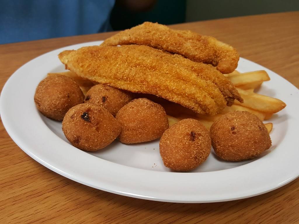 Cozy Corner Cafe | restaurant | 2425 N Courtenay Pkwy #108, Merritt Island, FL 32953, USA | 3214520305 OR +1 321-452-0305