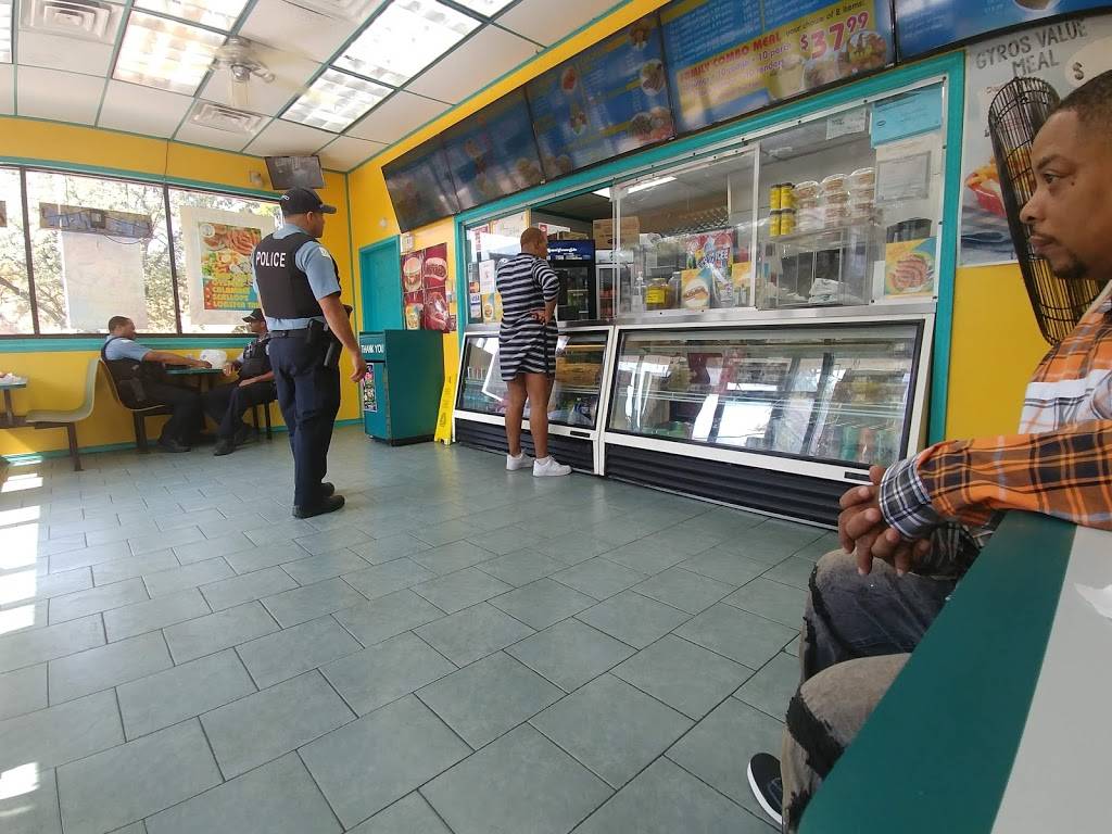 Sharks Fish & Chicken | restaurant | 100 E 79th St, Chicago, IL 60619, USA | 7734874000 OR +1 773-487-4000