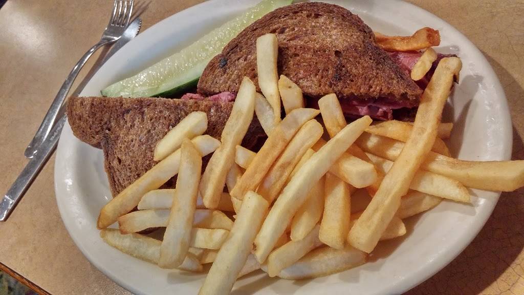 Herbies | restaurant | 1028 Southbridge St, Worcester, MA 01610, USA | 5087575083 OR +1 508-757-5083