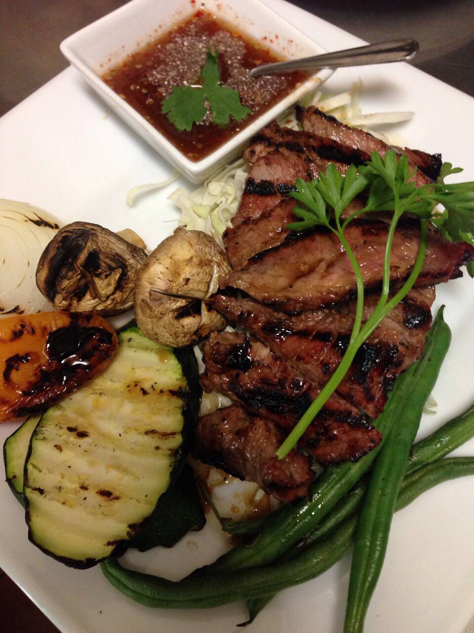 Thai Wave | restaurant | 5134, 522 Main St, Huntington Beach, CA 92648, USA | 7149600219 OR +1 714-960-0219