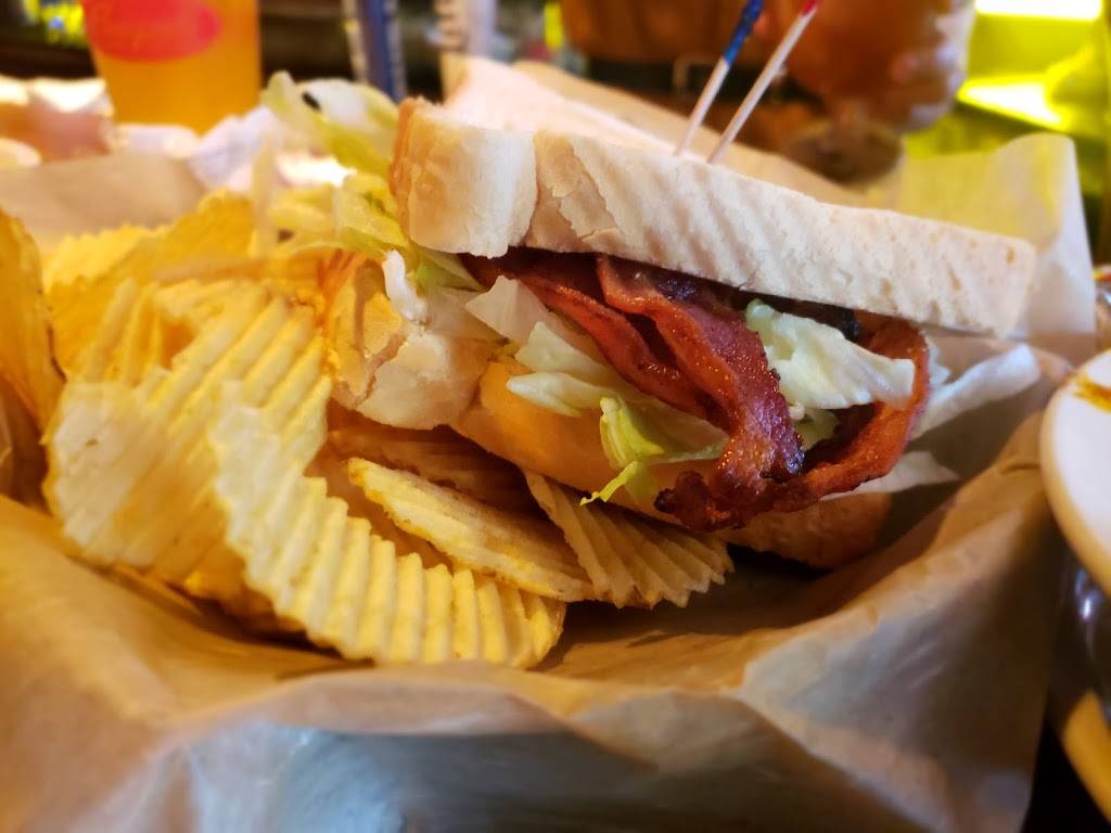 BaySide Tavern | restaurant | 4160 Main St, Fish Creek, WI 54212, USA | 9208683441 OR +1 920-868-3441